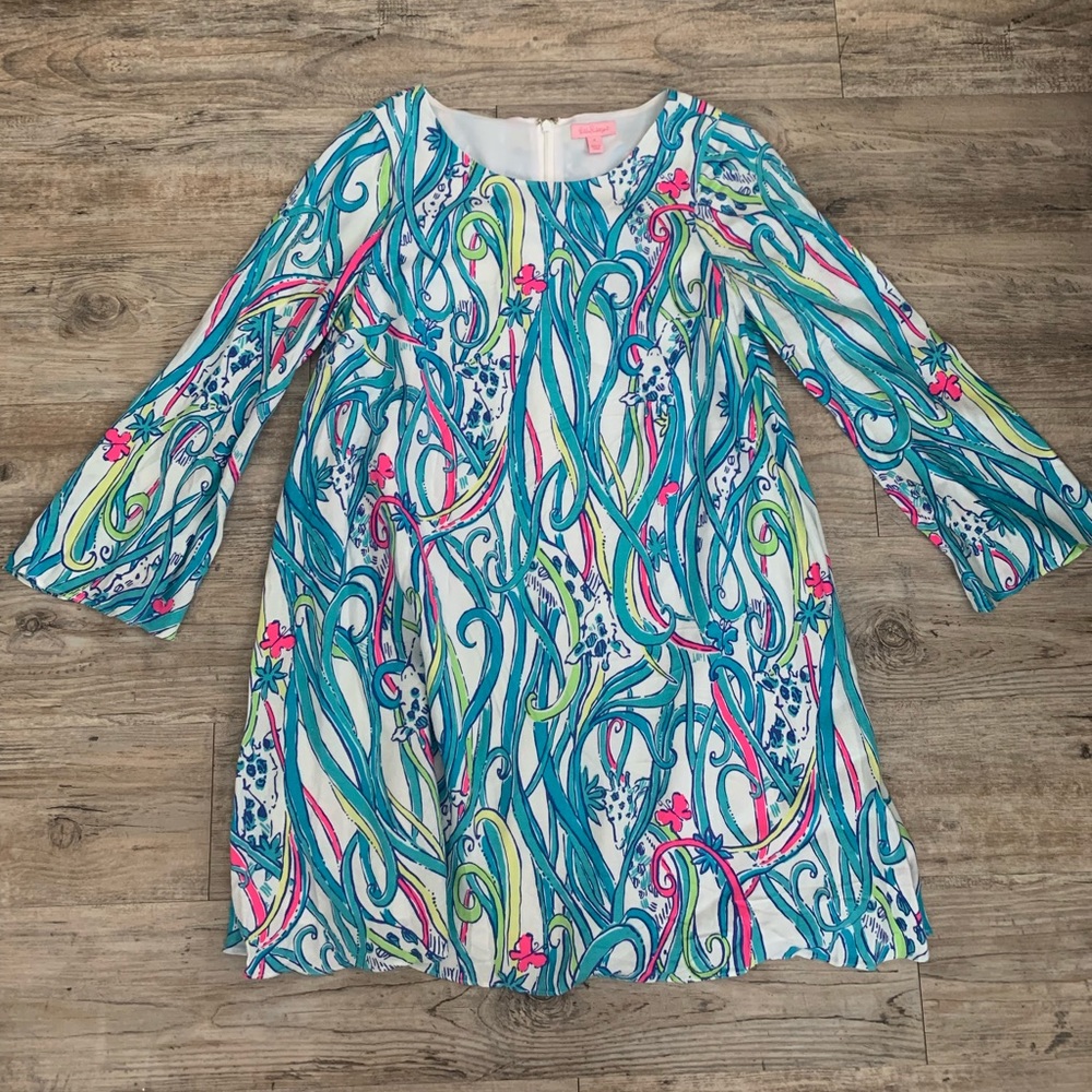 Lily Pulitzer day dress (S) $115
Selling for $75